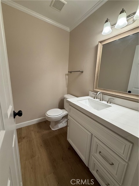 1715 N Gilbert Street, Fullerton CA: https://media.crmls.org/medias/443cfcbe-5ef6-4483-ba9f-792872ae585b.jpg