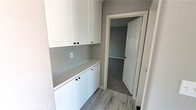 21109 Sioux Road, Apple Valley CA: https://media.crmls.org/medias/443da7c0-7a14-4f96-b1ff-f2c45464b2dc.jpg