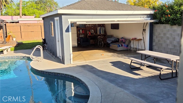 Detail Gallery Image 39 of 75 For 3020 Oregon Ave, Long Beach,  CA 90806 - 3 Beds | 1 Baths