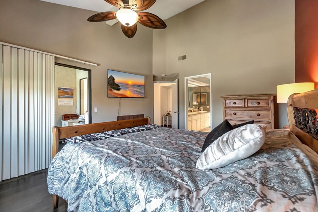 Detail Gallery Image 21 of 36 For 16396 Martin Ln #118,  Huntington Beach,  CA 92649 - 2 Beds | 2/1 Baths