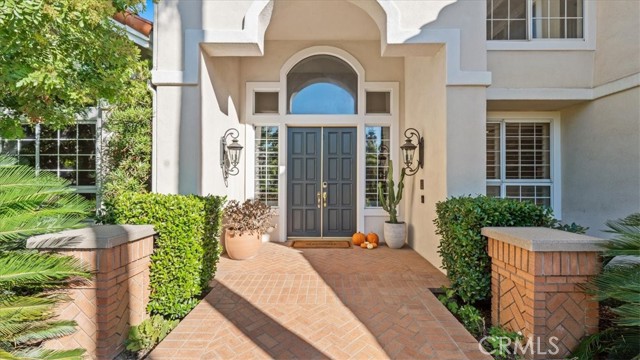 Image 2 of 62 For 2162 Euclid Avenue