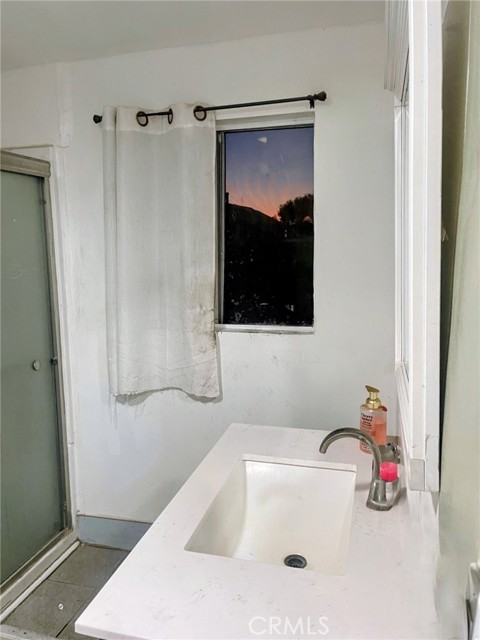 Detail Gallery Image 16 of 25 For 2958 London St, Los Angeles,  CA 90026 - – Beds | – Baths