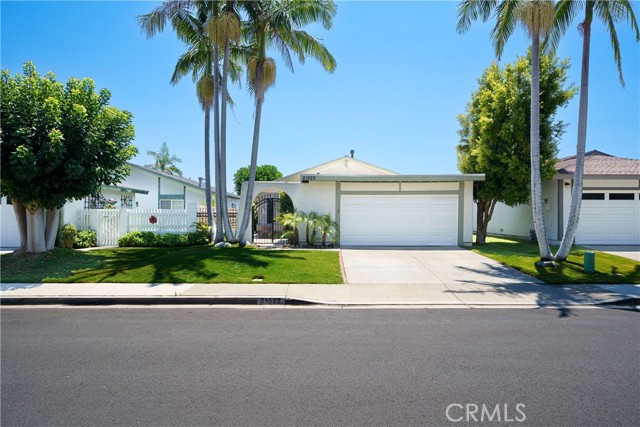 Detail Gallery Image 2 of 37 For 21522 Pedroso, Mission Viejo,  CA 92691 - 3 Beds | 2 Baths