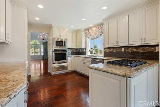 Detail Gallery Image 16 of 58 For 6717 Mission Grove Pkwy, Riverside,  CA 92506 - 4 Beds | 2 Baths