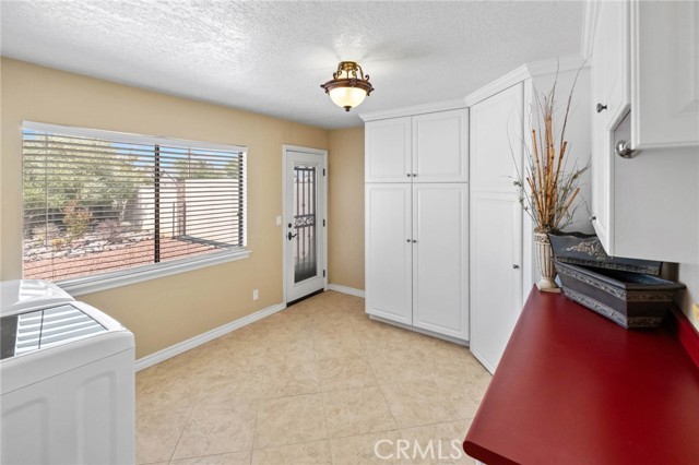 Detail Gallery Image 25 of 43 For 19240 Tonkawan, Apple Valley,  CA 92307 - 3 Beds | 2 Baths