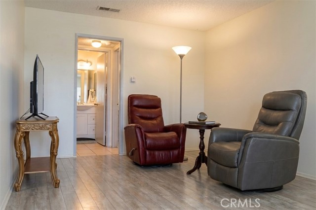 Detail Gallery Image 4 of 10 For 1505 S Raitt #97,  Santa Ana,  CA 92704 - 1 Beds | 1 Baths