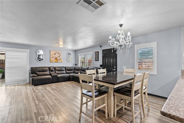 26120 Goldman Place, Saugus CA: https://media.crmls.org/medias/44439a21-2289-4245-b79f-7d964df2d605.jpg