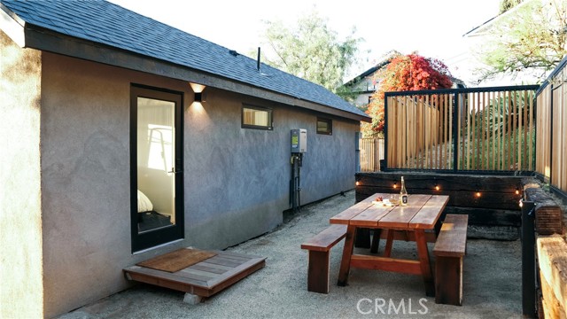 2142 Fargo Street photo 65