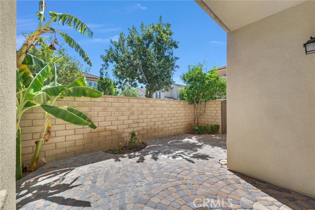 65 Sacred Path, Irvine CA: https://media.crmls.org/medias/4445880f-e67e-4062-8055-cfb4a4871755.jpg