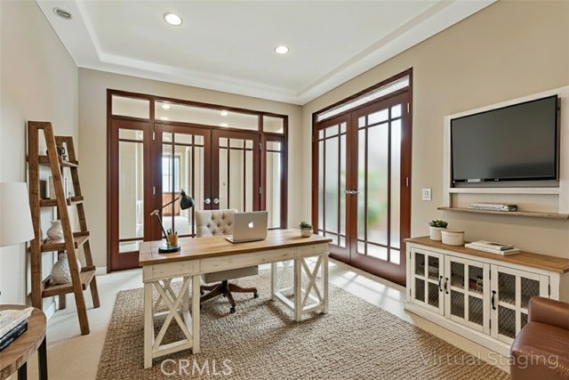 Detail Gallery Image 18 of 46 For 14218 Yellowstone Ln, Canyon Country,  CA 91387 - 6 Beds | 4 Baths