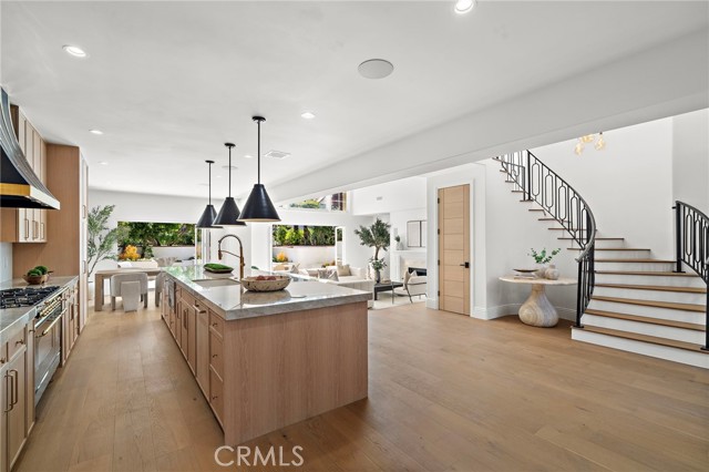 48 Belcourt Drive, Newport Beach CA: https://media.crmls.org/medias/4447638c-c99c-43b8-8f87-e6d45743ea95.jpg