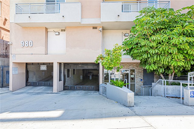 Image 2 for 980 S Oxford Ave #405, Los Angeles, CA 90006