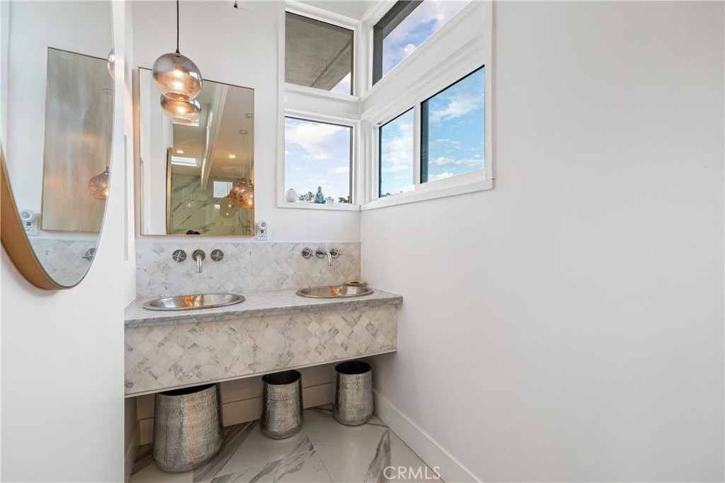 MLS #SR25226252 image #32