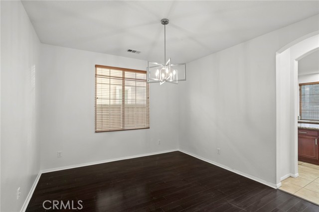 Detail Gallery Image 15 of 46 For 12 via De La Valle, Lake Elsinore,  CA 92532 - 5 Beds | 3 Baths