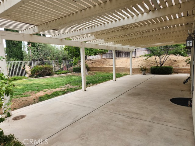 27547 Bunkerhill Drive, Corona CA: https://media.crmls.org/medias/444c7efd-beda-468a-b359-762f9d0d96f7.jpg