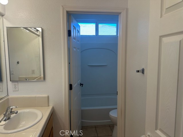 Detail Gallery Image 14 of 27 For 423 Pisa St, Los Banos,  CA 93635 - 4 Beds | 3 Baths