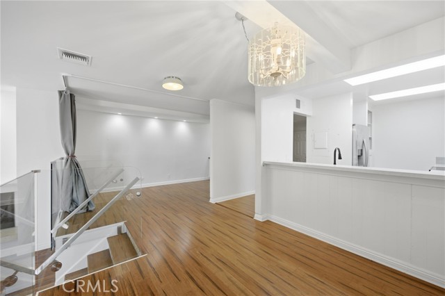 7202 Marina Pacifica S, Long Beach CA: https://media.crmls.org/medias/444e0ac1-95a4-4d23-b464-62d079485180.jpg