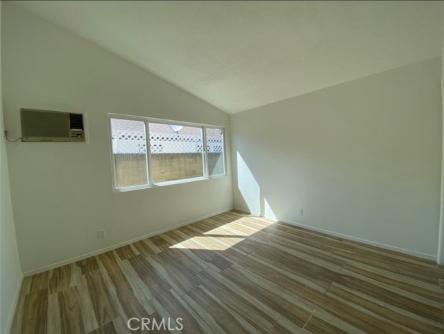 11422 Harrisburg Road, Los Alamitos CA: https://media.crmls.org/medias/444edb5a-4980-41b5-a48c-8b7886f7cb8c.jpg