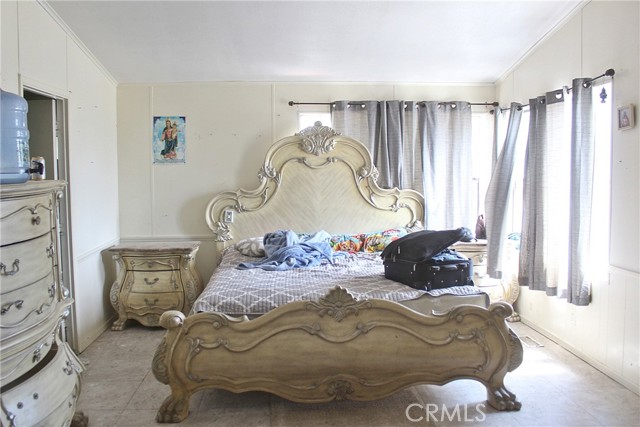 Detail Gallery Image 5 of 10 For 19478 Valle Vista Rd, Adelanto,  CA 92301 - 3 Beds | 2 Baths