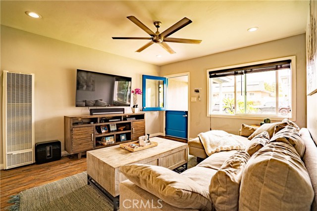 2809 May Avenue, Redondo Beach, California 90278, 2 Bedrooms Bedrooms, ,1 BathroomBathrooms,Residential,Sold,May,PW20121501