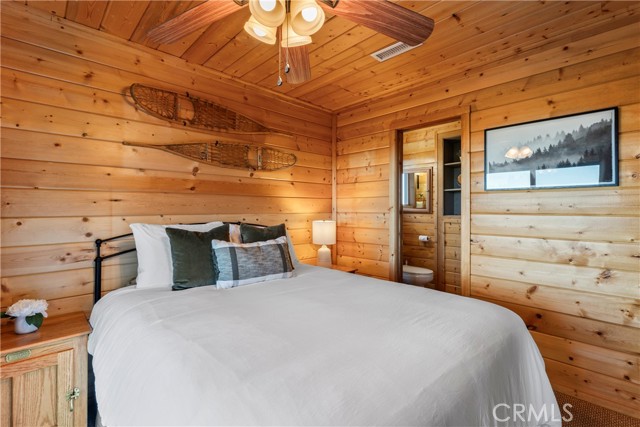 Detail Gallery Image 27 of 44 For 816 Chamois Dr, Crestline,  CA 92325 - 3 Beds | 2/1 Baths