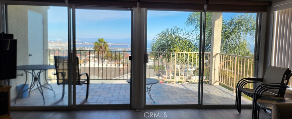 MLS #OC25272175 image #12