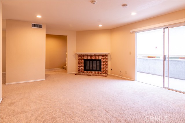 Living Room w/Fireplace