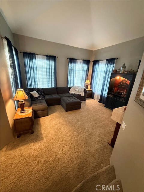 Detail Gallery Image 8 of 27 For 20567 Nathan, Riverside,  CA 92508 - 5 Beds | 3 Baths