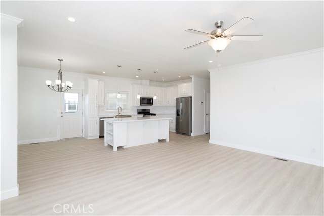 201 Five Cities Drive, Pismo Beach CA: https://media.crmls.org/medias/44515b9d-e226-4b44-b0d4-05384bc4ed49.jpg