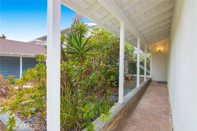 Detail Gallery Image 19 of 20 For 1206 Agate St a,  Redondo Beach,  CA 90277 - 3 Beds | 2/1 Baths