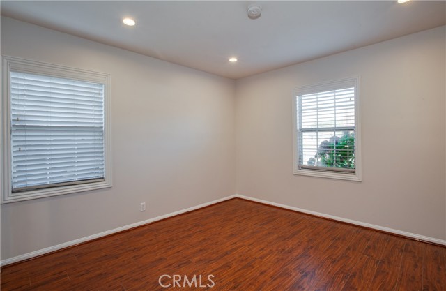 Detail Gallery Image 26 of 39 For 3667 Sawtelle Bld, Los Angeles,  CA 90066 - 5 Beds | 3/1 Baths