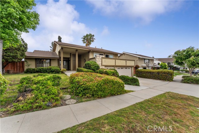 Detail Gallery Image 34 of 39 For 2116 via Caliente, Fullerton,  CA 92833 - 5 Beds | 3 Baths