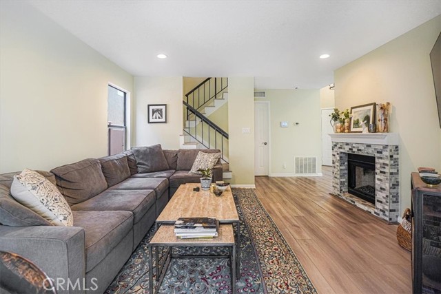 3931 Cottonwood Grove Trail, Calabasas CA: https://media.crmls.org/medias/4452c7bd-ea1f-476a-88e3-cb3ab1c5d9be.jpg