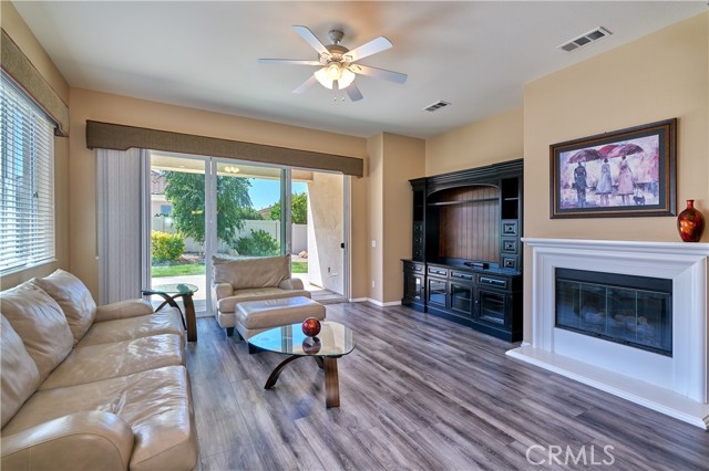 Detail Gallery Image 9 of 49 For 1714 N Forest Oaks Dr, Beaumont,  CA 92223 - 2 Beds | 2 Baths