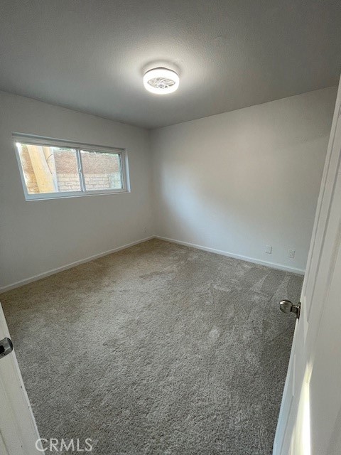 Detail Gallery Image 6 of 29 For 8359 Deering Ave, Canoga Park,  CA 91304 - 4 Beds | 3 Baths