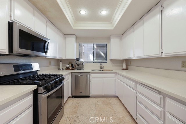2501 Temple, 116 photo 7