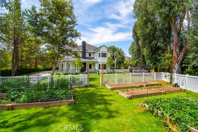 28845 Countryside Drive, Agoura Hills CA: https://media.crmls.org/medias/4453e63a-20b9-4999-81cd-ef20a3a5dc09.jpg