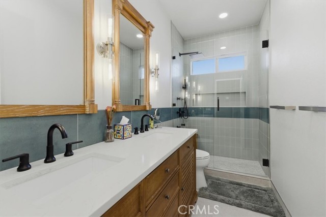 Detail Gallery Image 34 of 50 For 13747 Robinbrook Ct, Corona,  CA 92880 - 4 Beds | 2/1 Baths