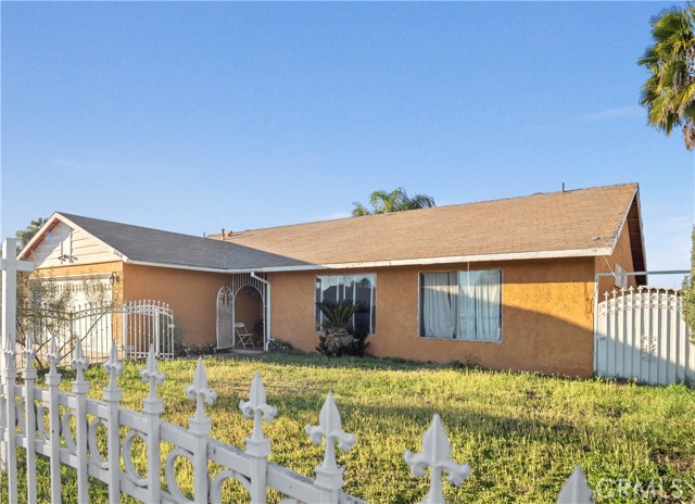 Image 3 of 23 For 24448 Dorner Dr