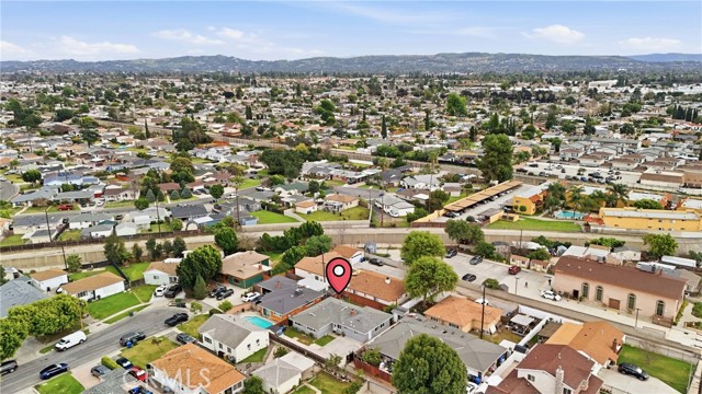 Image 28 of 35 For 4850 Vincent