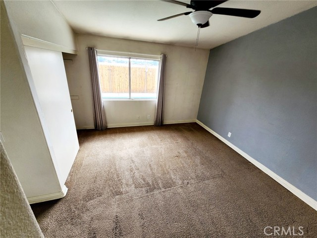 Detail Gallery Image 16 of 24 For 1066 Gloria Dr, Hemet,  CA 92545 - 4 Beds | 2 Baths