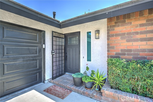 Detail Gallery Image 3 of 46 For 273 Newell Dr, Riverside,  CA 92507 - 3 Beds | 2 Baths