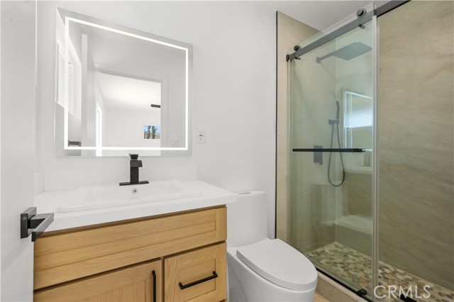 Detail Gallery Image 17 of 41 For 1437 E I St, Ontario,  CA 91764 - 4 Beds | 2 Baths