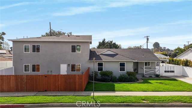 Front Image Thumbnail for CRSR26057806