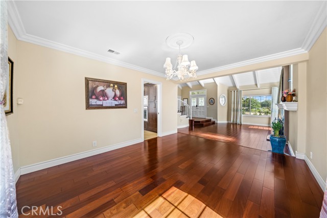 213 E Borromeo Avenue, Placentia CA: https://media.crmls.org/medias/44570d80-817a-45aa-ba3b-63fb6811fe3a.jpg