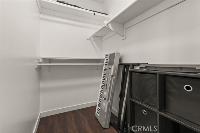 Detail Gallery Image 25 of 38 For 13243 Vanowen #2,  North Hollywood,  CA 91605 - 2 Beds | 3 Baths