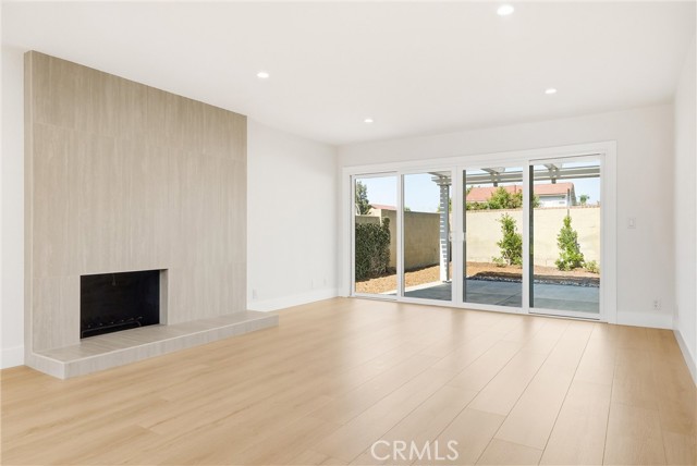 Detail Gallery Image 14 of 38 For 4171 Blackfin, Irvine,  CA 92620 - 4 Beds | 2/1 Baths