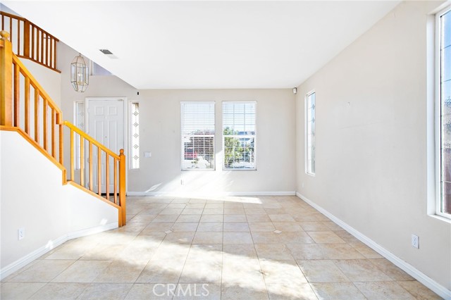 Detail Gallery Image 9 of 67 For 28536 Mission Dr, Menifee,  CA 92584 - 6 Beds | 4 Baths