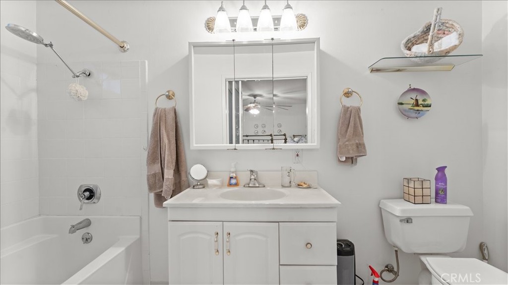 MLS #OR25224110 image #9