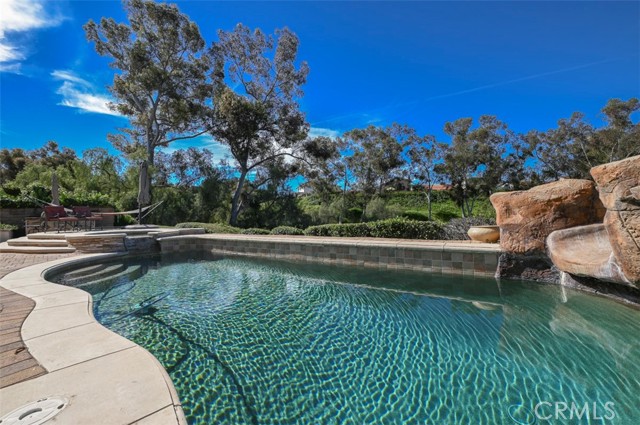 Detail Gallery Image 52 of 70 For 26586 via Noveno, Mission Viejo,  CA 92691 - 4 Beds | 3 Baths